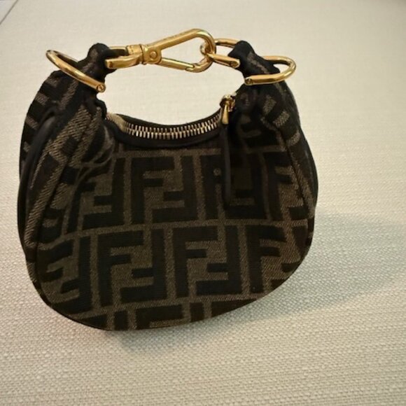 Fendigraphy Small Nano Jacquard Wristlet - Picture 3 of 6